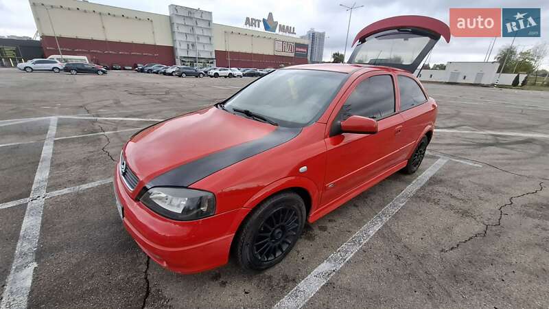 Купе Opel Astra 2003 в Киеве фото 9 Купе Opel Astra 2003 в Киеве