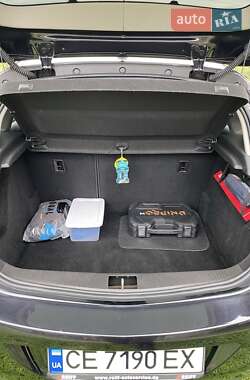 Хэтчбек Opel Astra 2010 в Черновцах