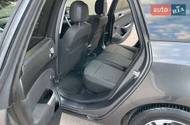 Универсал Opel Astra 2010 в 