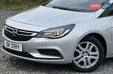Универсал Opel Astra 2017 в 