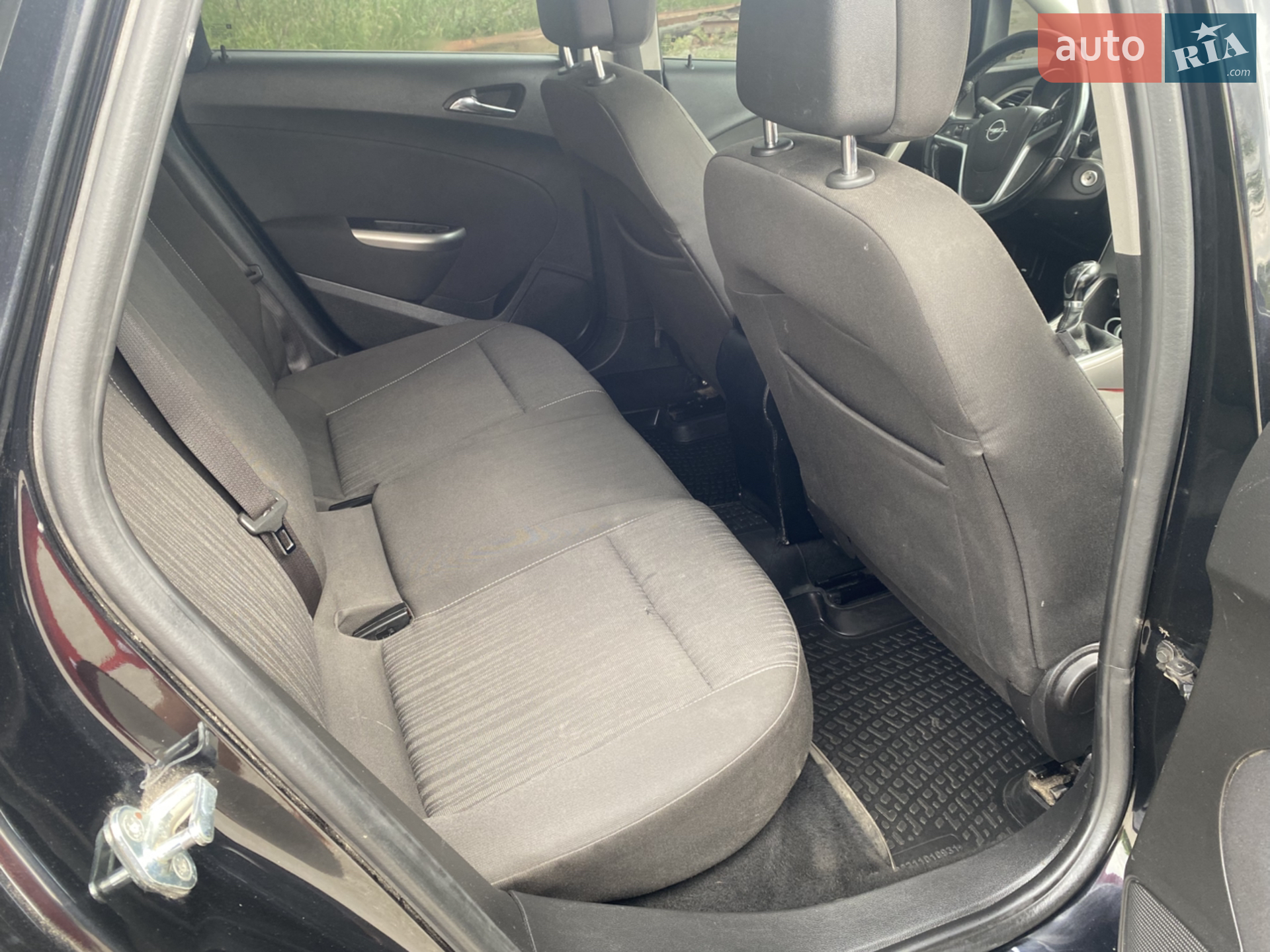 2010 Opel Astra - мініатюра 11