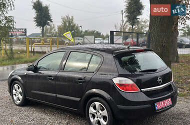 Хетчбек Opel Astra 2004 в  фото 18 Хетчбек Opel Astra 2004 в