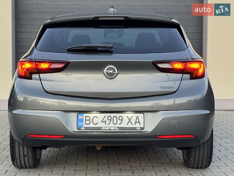 Хетчбек Opel Astra 2018 в Стрию