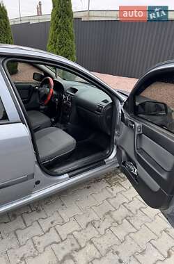 Седан Opel Astra 2007 в 