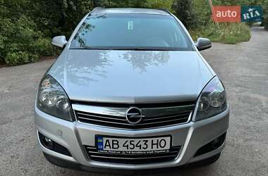 Opel Astra 2013