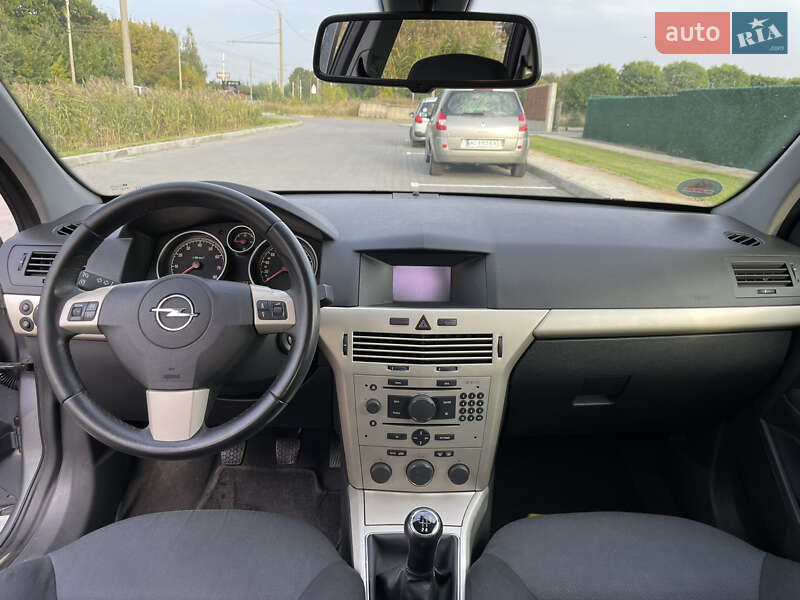 Универсал Opel Astra 2008 в Луцке фото 16 Универсал Opel Astra 2008 в Луцке