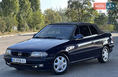 Кабриолет Opel Astra 1998 в 