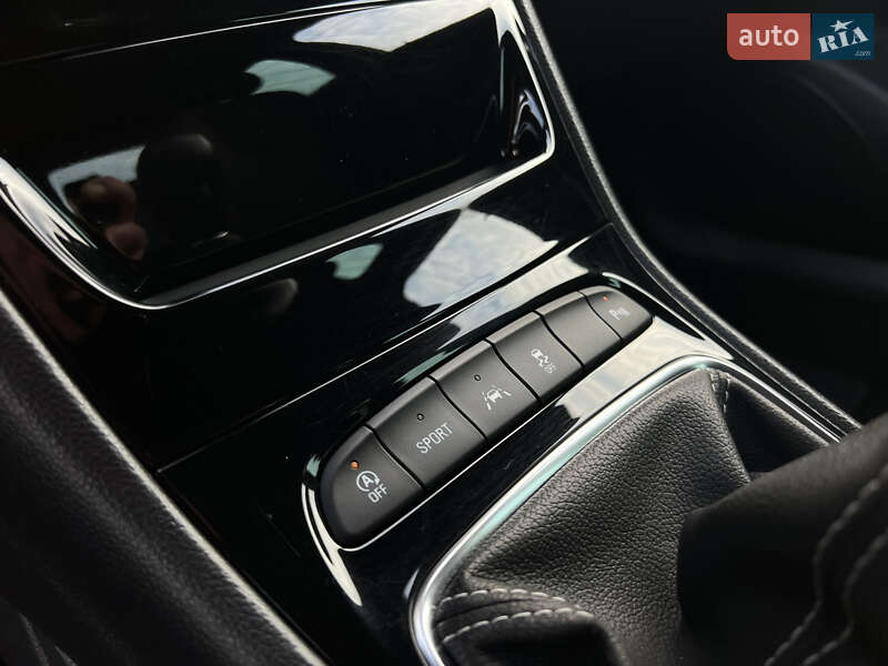 Хетчбек Opel Astra 2018 в Стрию