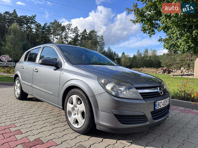 Opel Astra 2004
