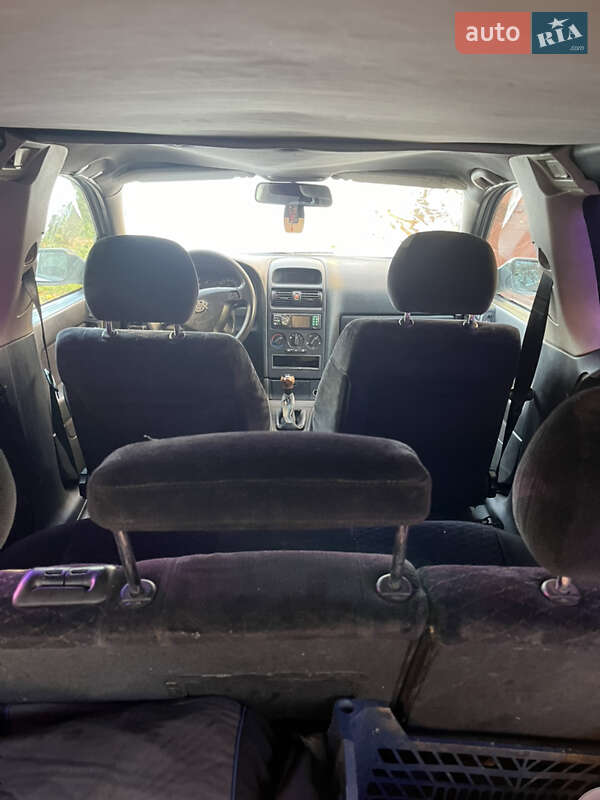 Универсал Opel Astra 2000 в Ровно