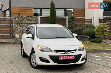 Универсал Opel Astra 2013 в Львове