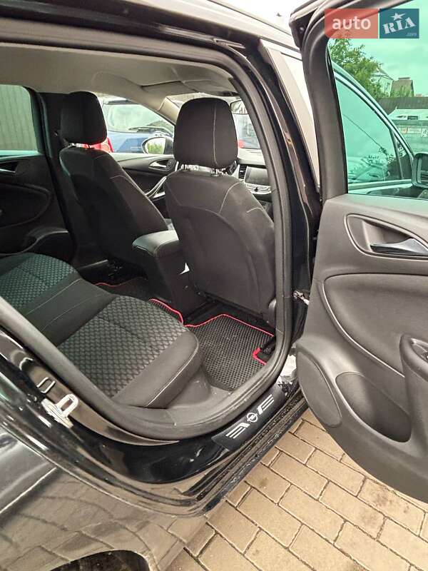 Универсал Opel Astra 2017 в Крюковщине