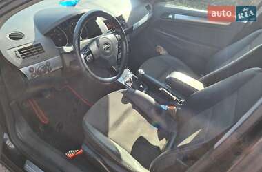 Хэтчбек Opel Astra 2008 в 