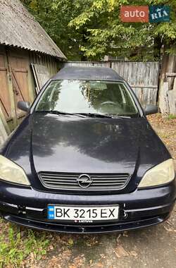 Универсал Opel Astra 2003 в Рокитном