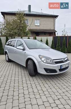 Универсал Opel Astra 2005 в 