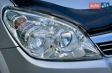 Универсал Opel Astra 2008 в 