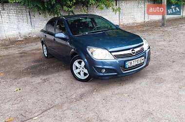 Седан Opel Astra 2008 в Чернігові