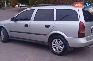 Универсал Opel Astra 2001 в Первомайске