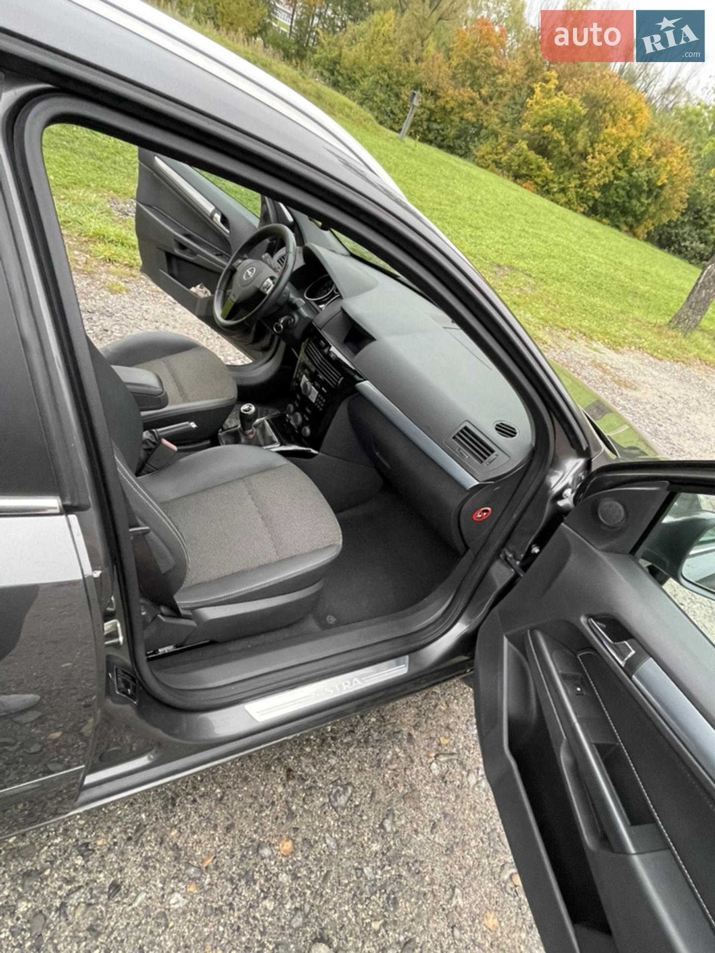 2010 Opel Astra - мініатюра 14