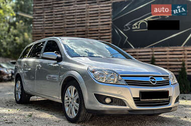 Opel Astra 2009