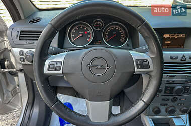 Универсал Opel Astra 2009 в 