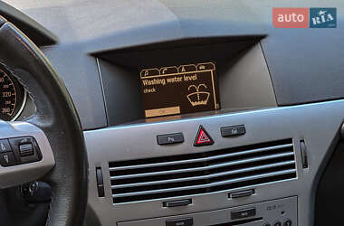 Универсал Opel Astra 2009 в 