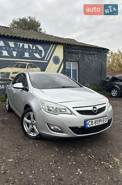 Opel Astra 2010