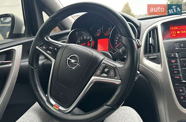 Хэтчбек Opel Astra 2010 в 