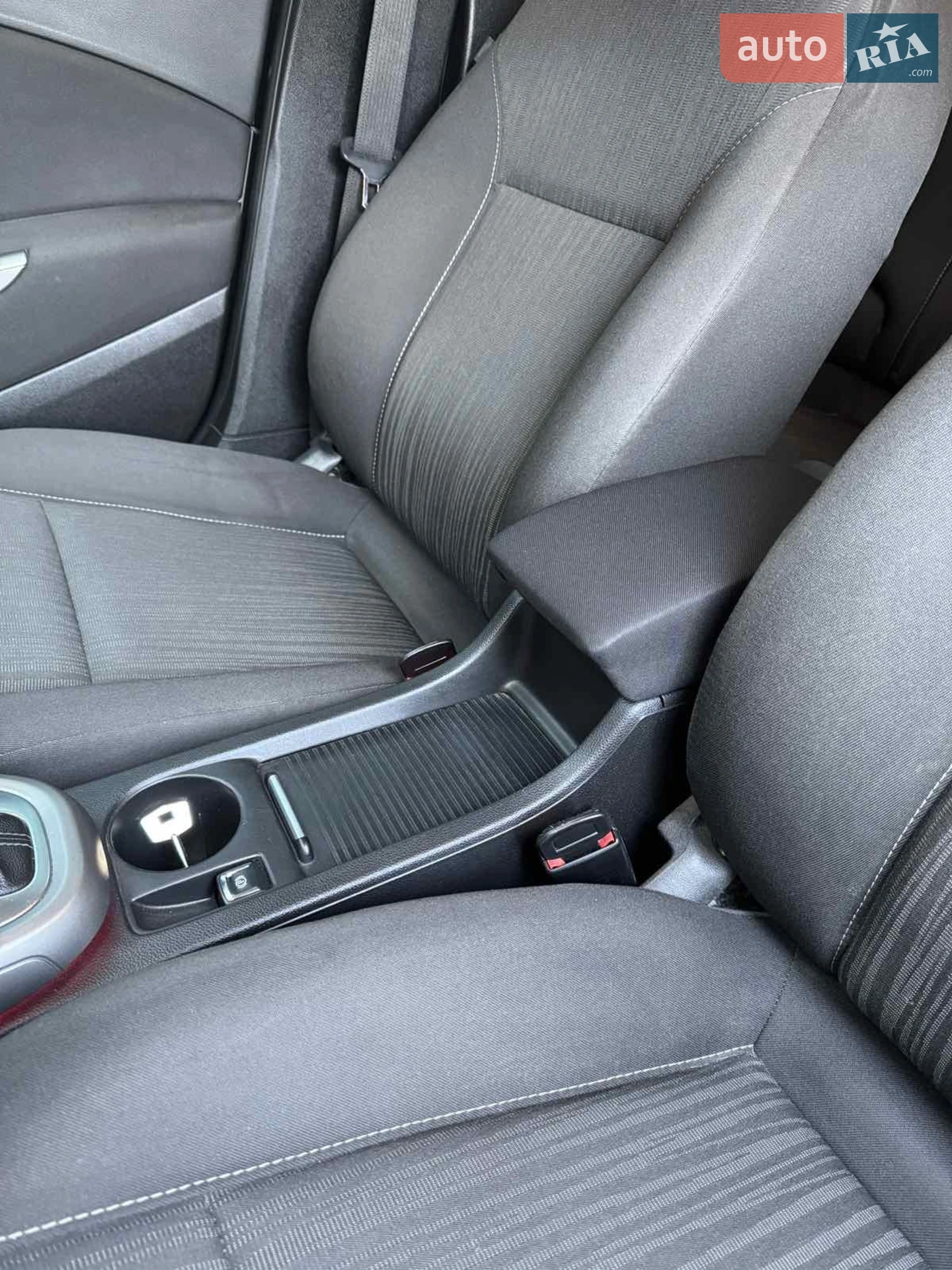 2011 Opel Astra - мініатюра 15