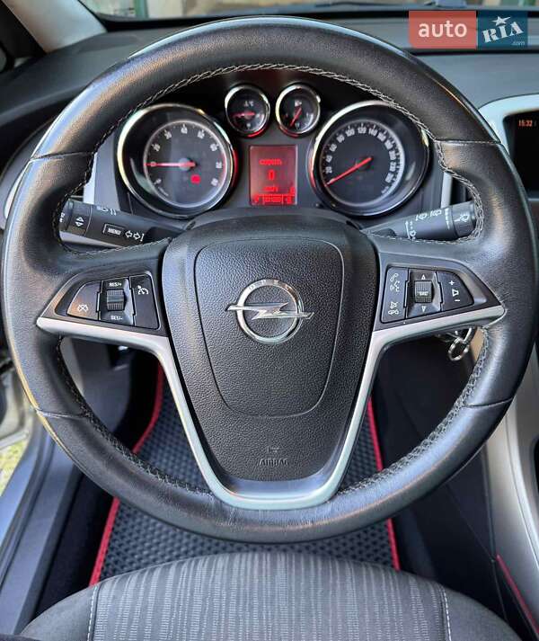 Универсал Opel Astra 2011 в Кобеляках фото 23 Универсал Opel Astra 2011 в Кобеляках