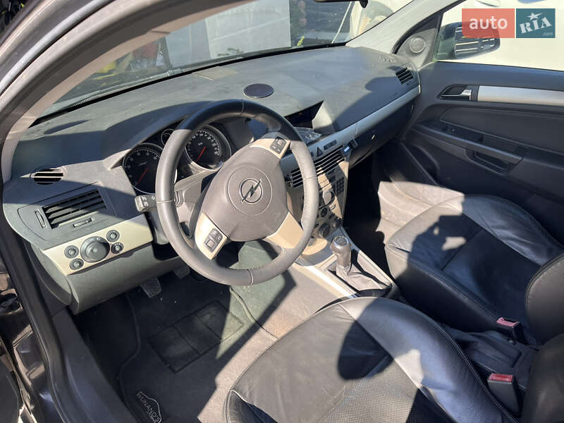 Универсал Opel Astra 2008 в Львове