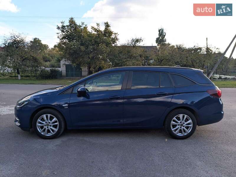 Универсал Opel Astra 2019 в Ковеле