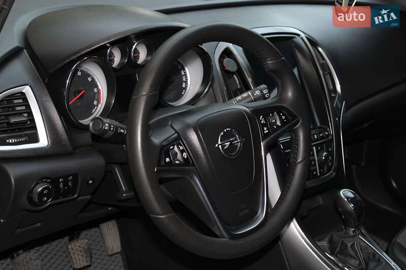 Универсал Opel Astra 2012 в Днепре фото 20 Универсал Opel Astra 2012 в Днепре