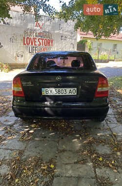 Седан Opel Astra 2007 в 