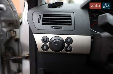 Хэтчбек Opel Astra 2008 в 