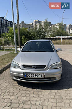 Седан Opel Astra 2000 в 