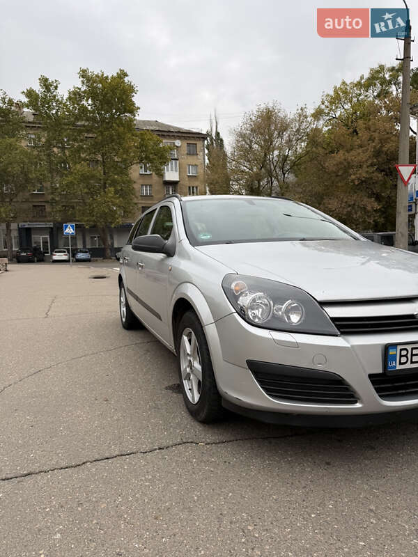 Универсал Opel Astra 2004 в Николаеве фото 4 Универсал Opel Astra 2004 в Николаеве