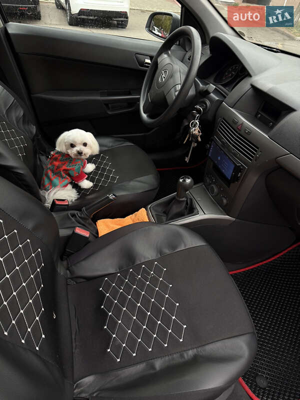 Универсал Opel Astra 2004 в Николаеве фото 27 Универсал Opel Astra 2004 в Николаеве