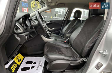Универсал Opel Astra 2011 в 