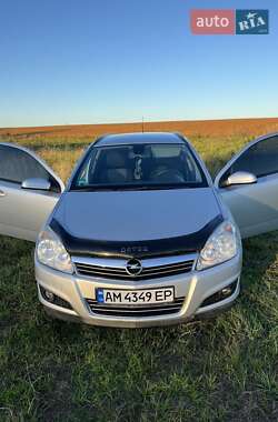 Универсал Opel Astra 2009 в 