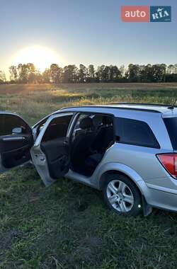 Универсал Opel Astra 2009 в 