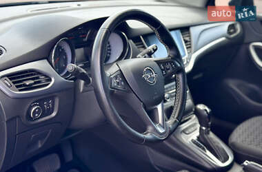 Универсал Opel Astra 2019 в 