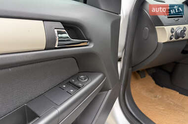 Универсал Opel Astra 2007 в 