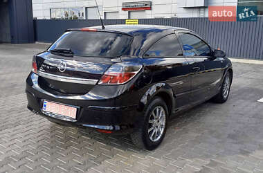 Хэтчбек Opel Astra 2008 в 