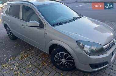 Универсал Opel Astra 2005 в  фото 2 Универсал Opel Astra 2005 в