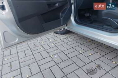 Универсал Opel Astra 2005 в  фото 10 Универсал Opel Astra 2005 в