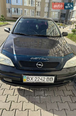 Седан Opel Astra 2006 в 