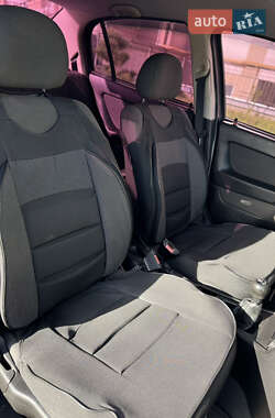 Седан Opel Astra 2006 в 