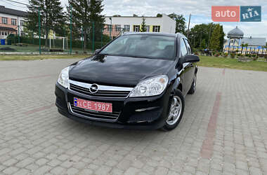 Універсал Opel Astra 2008 в Самборі