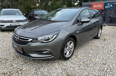 Универсал Opel Astra 2017 в Коломые